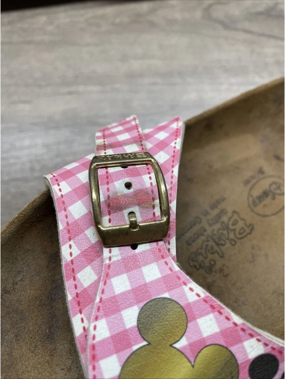 Birkis by Birkenstock Minnie Mouse Women’s Sz 6 Buckle Sandals EU 37 Disney Pink